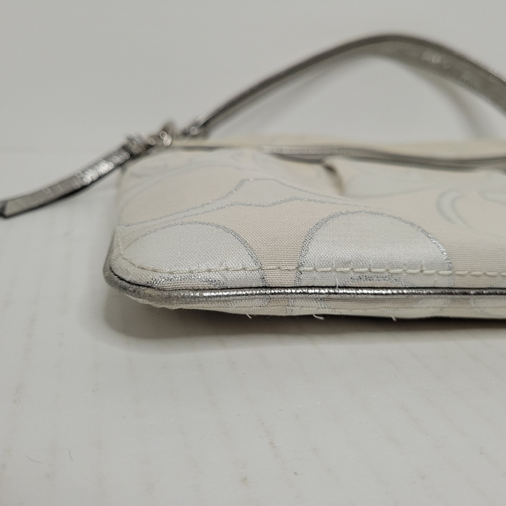 Coach Poppy Metallic Signature C's Sateen Jacquard Shoulder Tote A1293-19131 - Picture 6 of 11